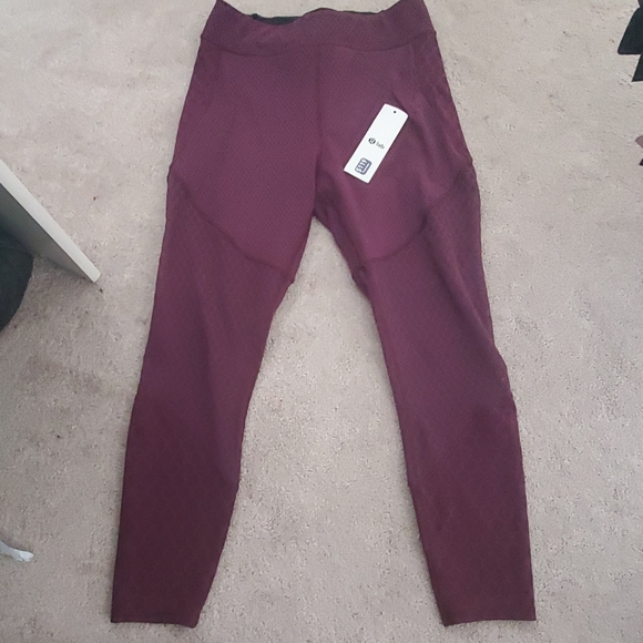 Lululemon Geo tight - Picture 2 of 9